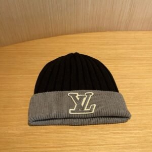 oLVo Hats 0364