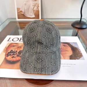oLVo Hats 0399