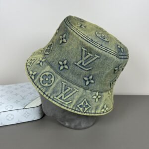 oLVo Hats 0411