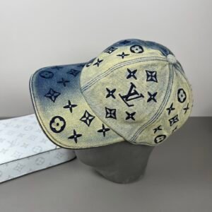 oLVo Hats 0414