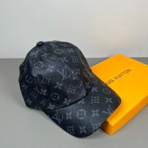 oLVo Hats 0422
