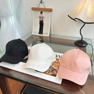 oLVo Hats 0430