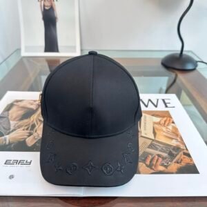 oLVo Hats 0431