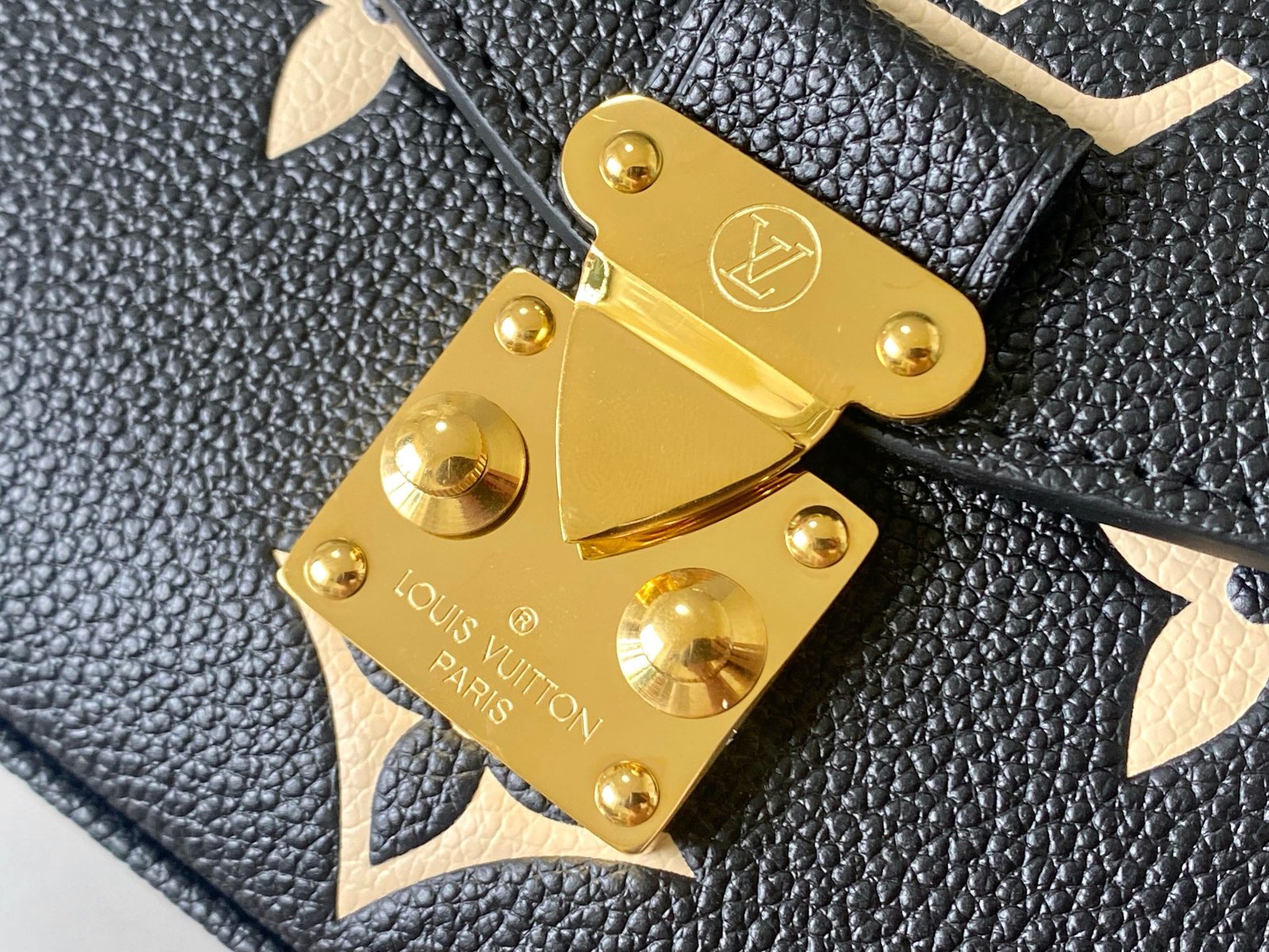 aoLVo Bags The Premium Quality 016 - Image 7
